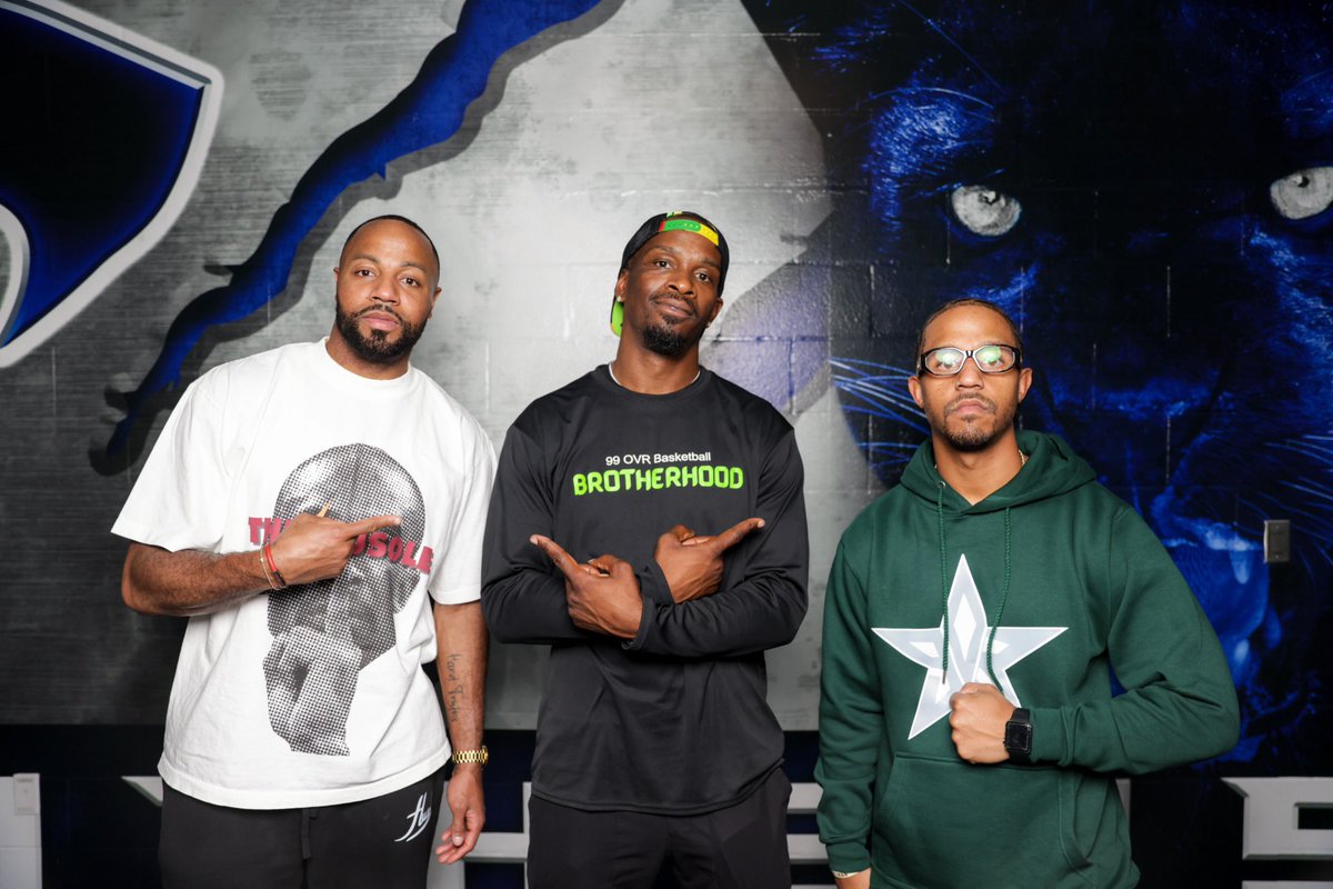 WeUnderRatedPod's tweet photo. Willie Warren former Mcdonald’s All-American, OU standout, NBA draft pic joins us to detail his underrated upbringing and how he overcame adversity to achieve his goal of reaching the NBA. 

https://t.co/lGYcRyl0yP

Willie Warren Full Episode Available 👆🏾

#UnderRatedPodcast https://t.co/547aXbVkpd