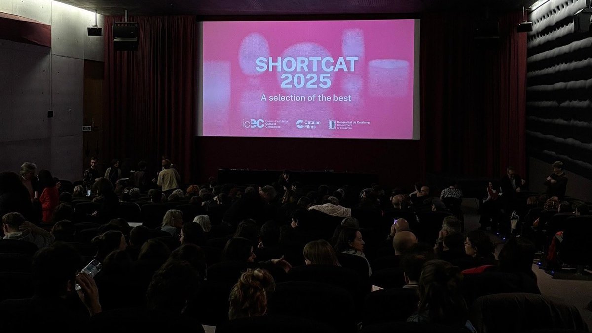 icec_cat's tweet photo. 💥El #ShortCat 2025 comença a caminar!  

🌍 El programa de promoció internacional del curtmetratge català que impulsem des de @catalanfilms es va presentar ahir a la @filmotecacat davant dels sectors professionals amb els equips de les produccions. https://t.co/jxKLjLai01