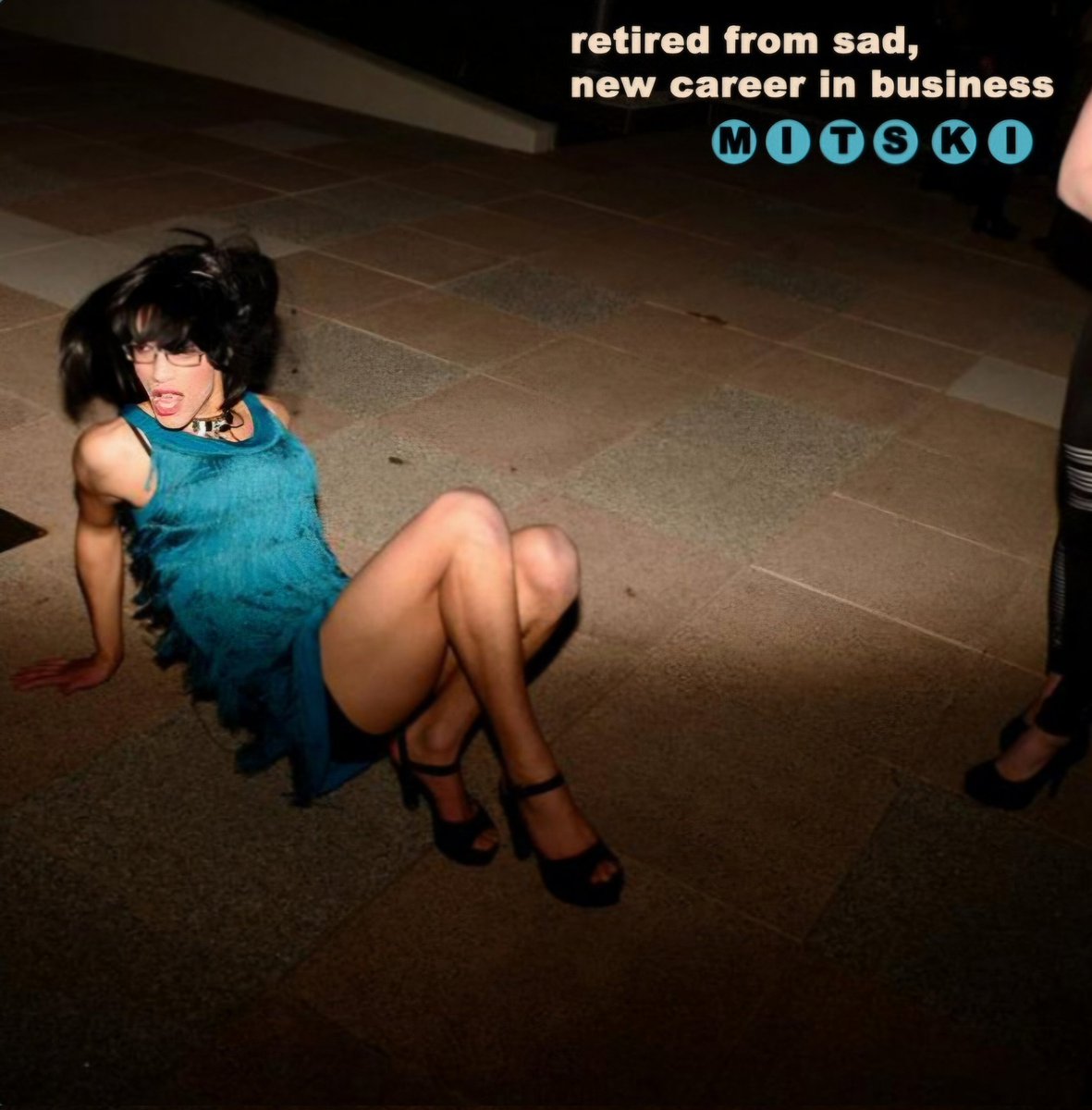 maxmaple25's tweet photo. Albums I listened to on the train
1) Paramore - Brand New Eyes
2) bl4ck m4rket c4rt - Today I Laid Down
3) Ravyn Lenae - Bird's Eye
4) Mitski - Retired from New, Sad Career in Business https://t.co/hGPzajPR1B