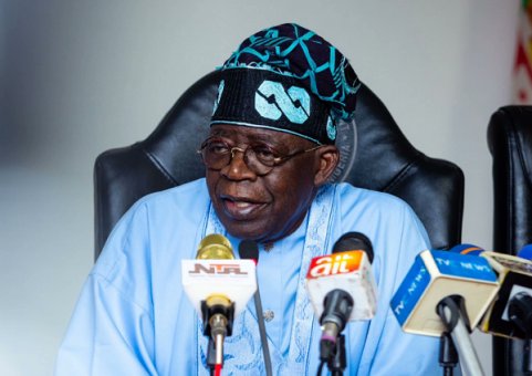 TheNationNews's tweet photo. BREAKING: Tinubu approves Inland Dry Ports for Ijebu-Ode, Moniya to create jobs – Oyetola https://t.co/88j5F08lwc https://t.co/4aj1g94mmB