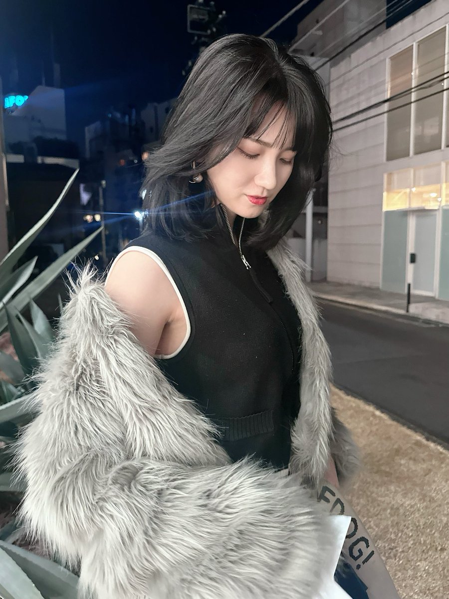 kd_ks18's tweet photo. ひさしぶりのややショートになりました

今年は一段と髪の毛を労って大切に過ごしたいと思います💇‍♀️
#SHIMA https://t.co/5NUTkQ7waf