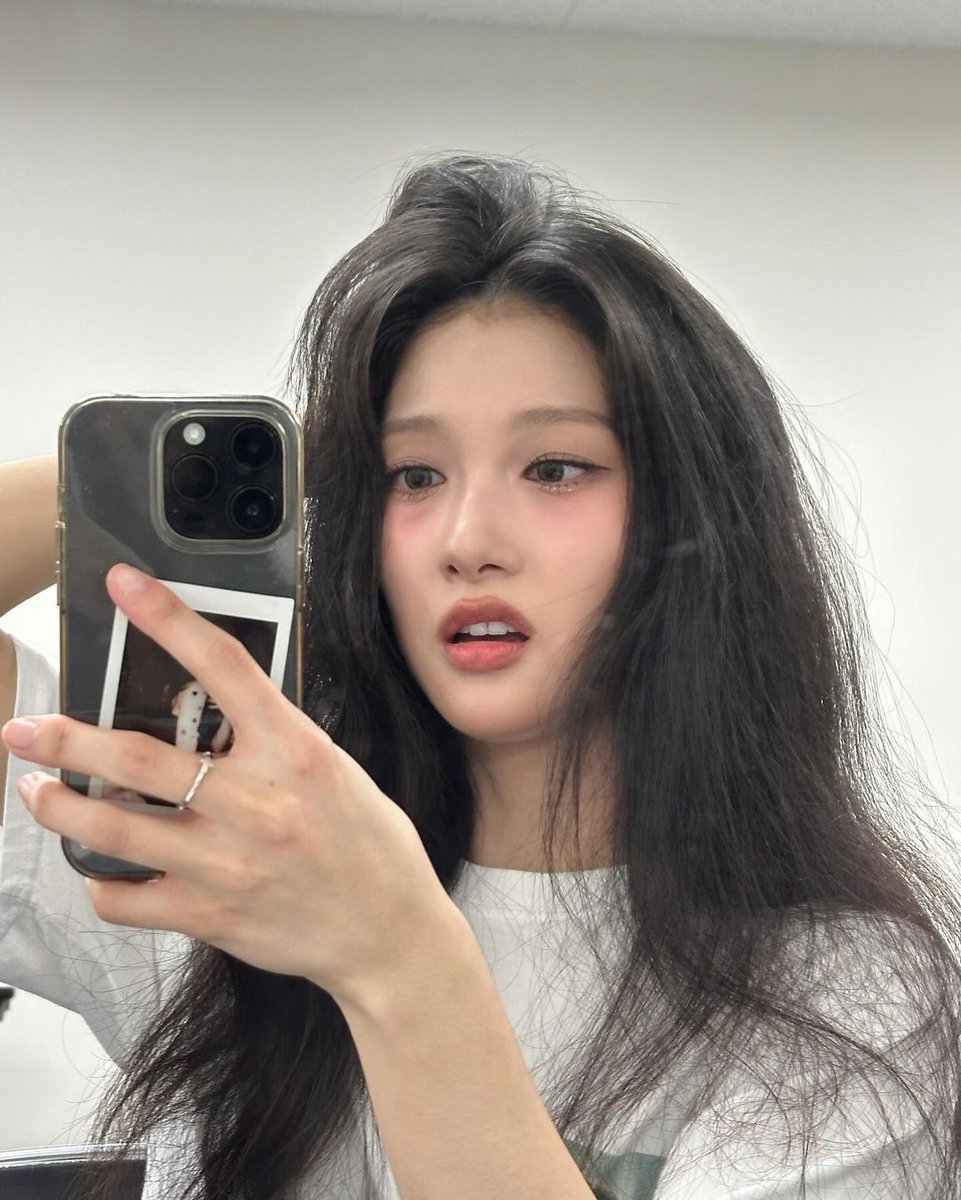 #fromis_9_우리_갱얼쥐
2025년에도잘부탁해
#1월22일_서연이의_날이_왔서연
오래오래보자서연아