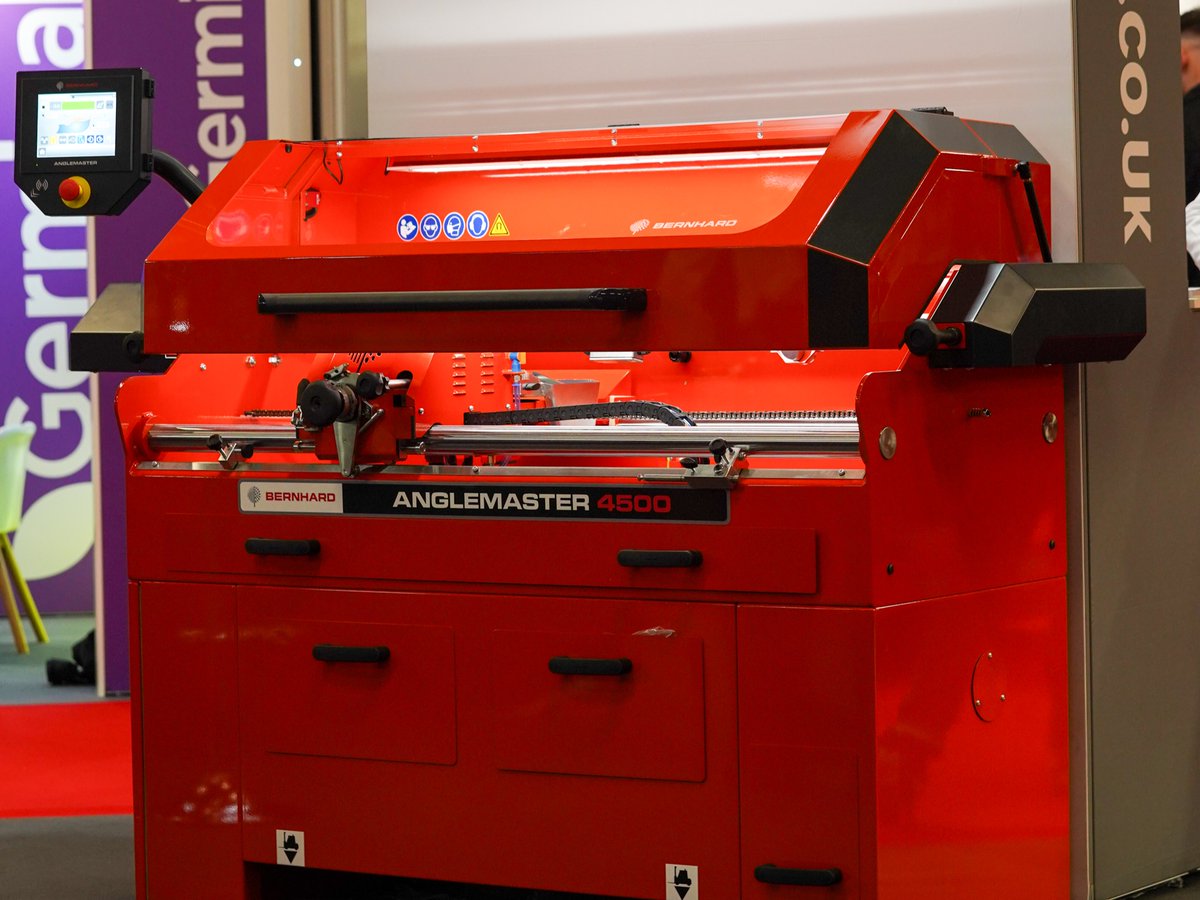 BernhardCompany's tweet image. Here’s a quick look at the machinery on our stand at #BTME2025. From the #Anglemaster bedknife grinders to the #ExpressDual reel grinders, plus our range of small machinery and accessories – we’ve got the tools to help keep your turf in top shape. Come by and see how we can…