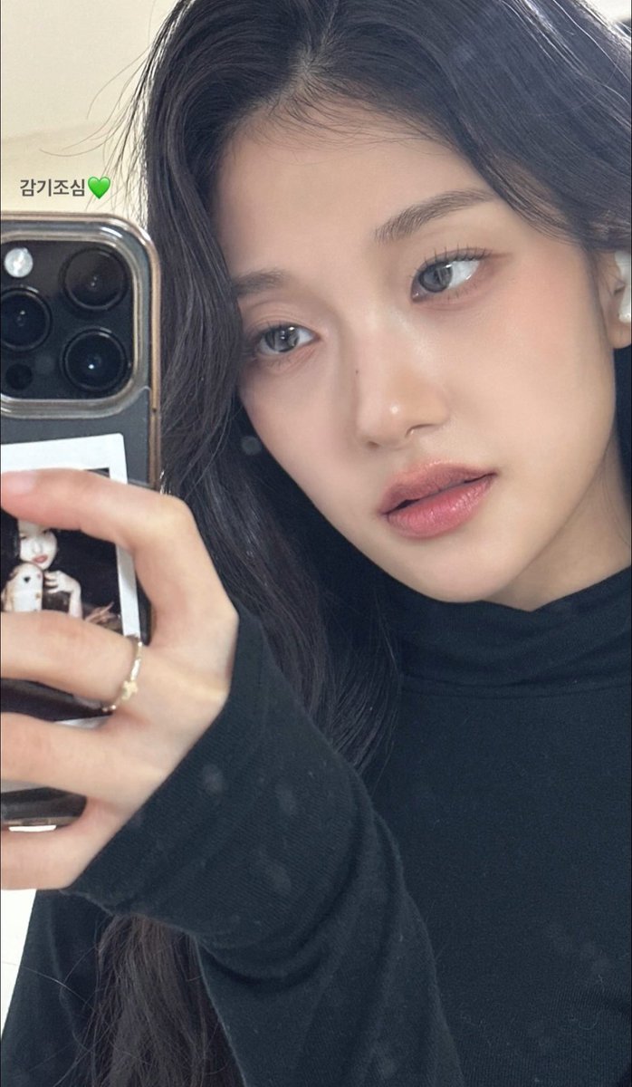 babobooha's tweet photo. #fromis_9_우리_갱얼쥐
#1월22일_서연이의_날이_왔서연

우리 모두 셔니에게 촤고의 날을! https://t.co/NcnX8U7uEx