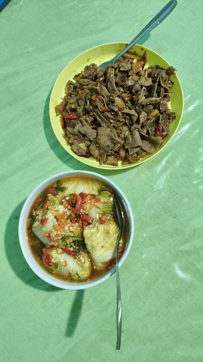 kusumauppa's tweet photo. Masak yang gampang dan bergizi https://t.co/dAqKT3dWU9