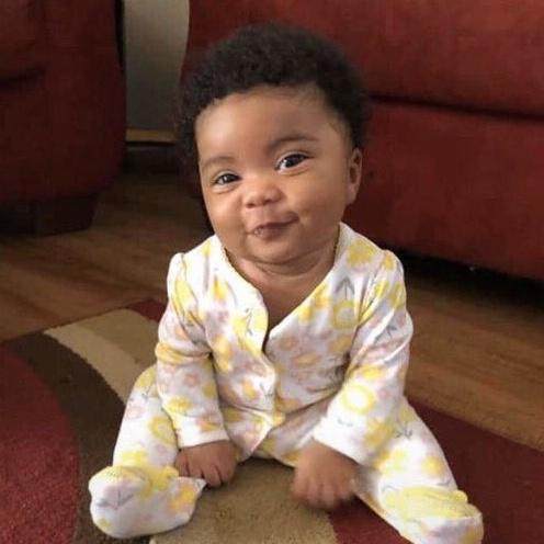 Nocy_Bear's tweet photo. Sweet Guluva is really from Nquthu and representing us very well ke sana. 

We don't drink alcohol and I haven't saw anyone with a tattoo this side😂😂✌🏾

SWEETGs FOR SWEET GULUVA
FOLLOW SWEET GULUVA
#BBMansi #SweetGuluva https://t.co/Q6FwmnpxxM
