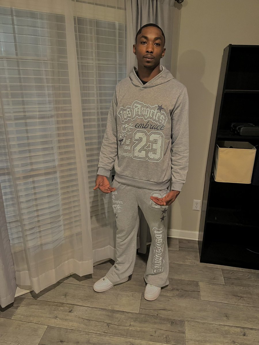 _zay_day's tweet photo. https://t.co/1UnKWXIs51