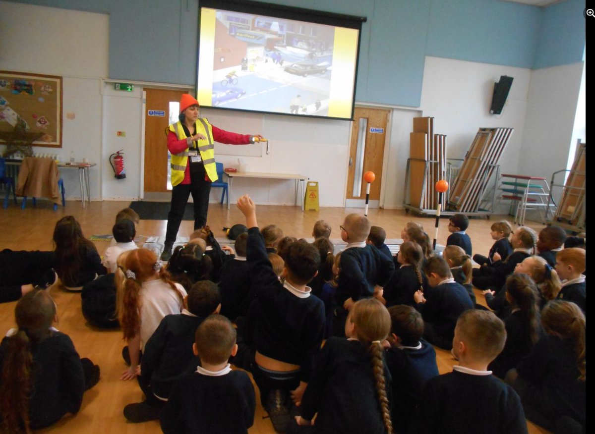 PlymRoadSafety's tweet image. It was a pleasure to visit your school @woodfieldplym 
Great energy and participation from the children at Woodfield for the road safety sessions. #stoplooklisten #greencrosscode 
@VisionZeroSW @plymhighways @plymotion