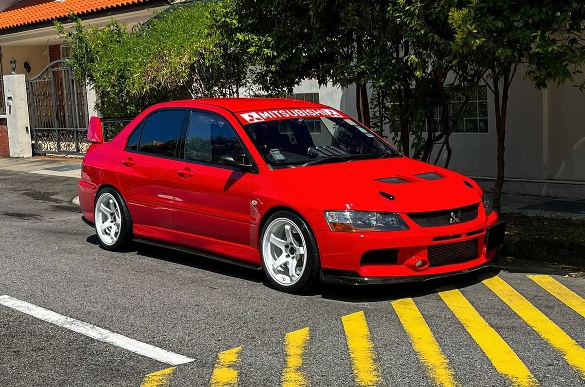MitsuMafia tweet media