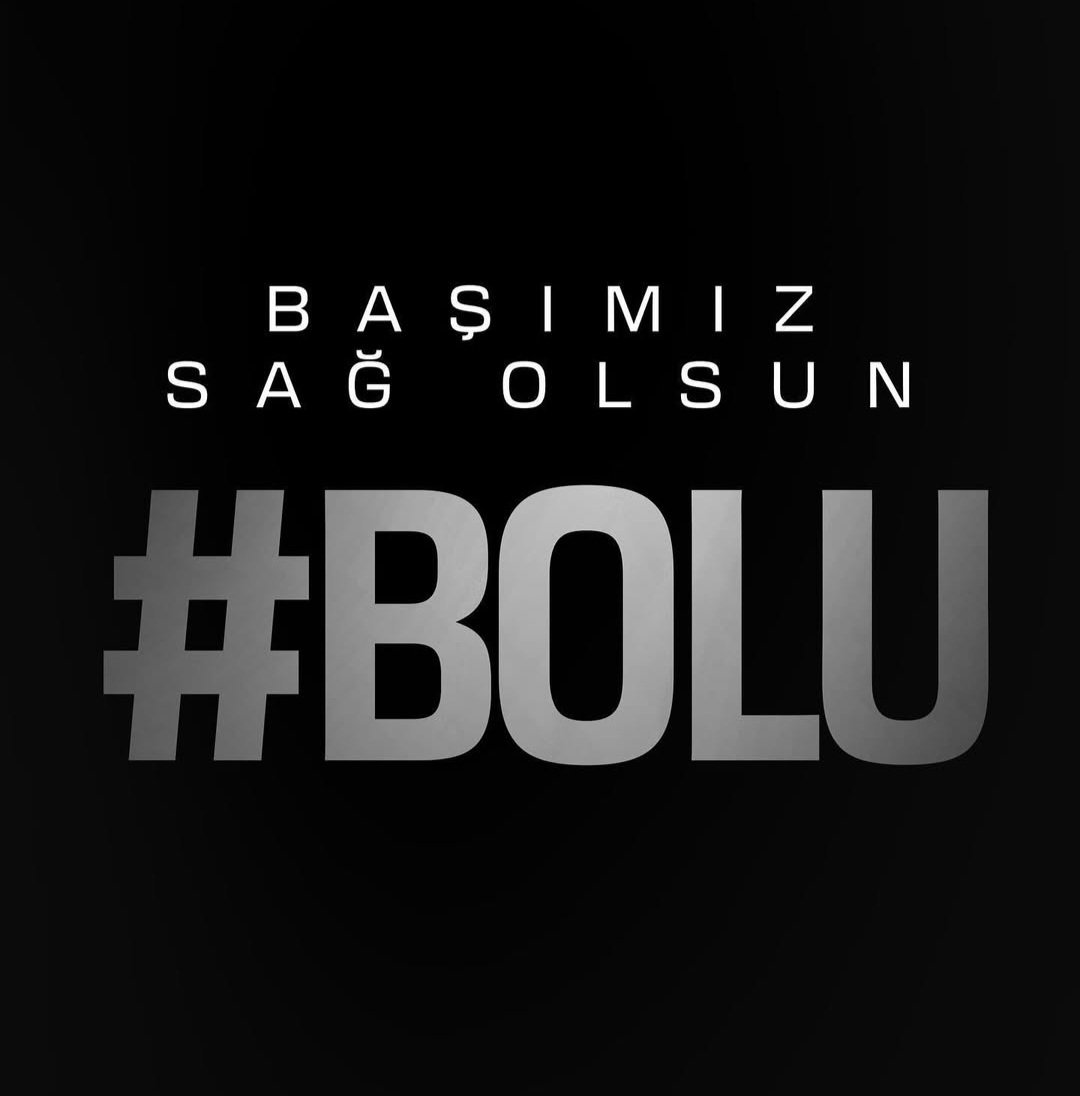 Allah rahmet eylesin mekanları cennet olsun 🤲
Ölenin birgün kalanın hergün öldüğü bir facia rabbim kalanlara sabır versin 🤲😭 başımız sağolsun