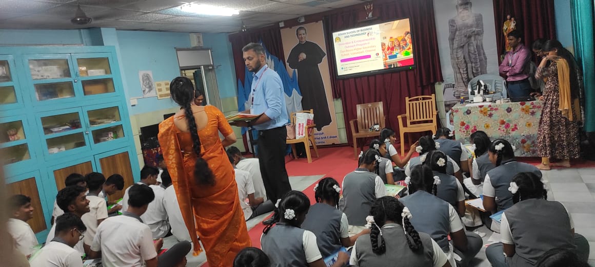 GojanInstitutio's tweet photo. I'm pleased to share that Dr. L. Nafeez Ahmed, our dedicated R&amp;D Department HOD and IIC Convenor, recently conducted an impactful outreach session at Don Bosco Higher Secondary School, Vyasarpadi, Chennai.  #student #gojan https://t.co/RZ42sejhDD