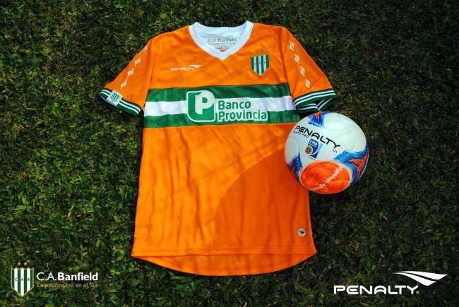 Mamanibrian_ok's tweet photo. 🎶Debí tirar más fotos de cuando te tuve
Debí darte más beso' y abrazo' las vece' que pude🎶

#Banfield https://t.co/IcPQKHjUPu