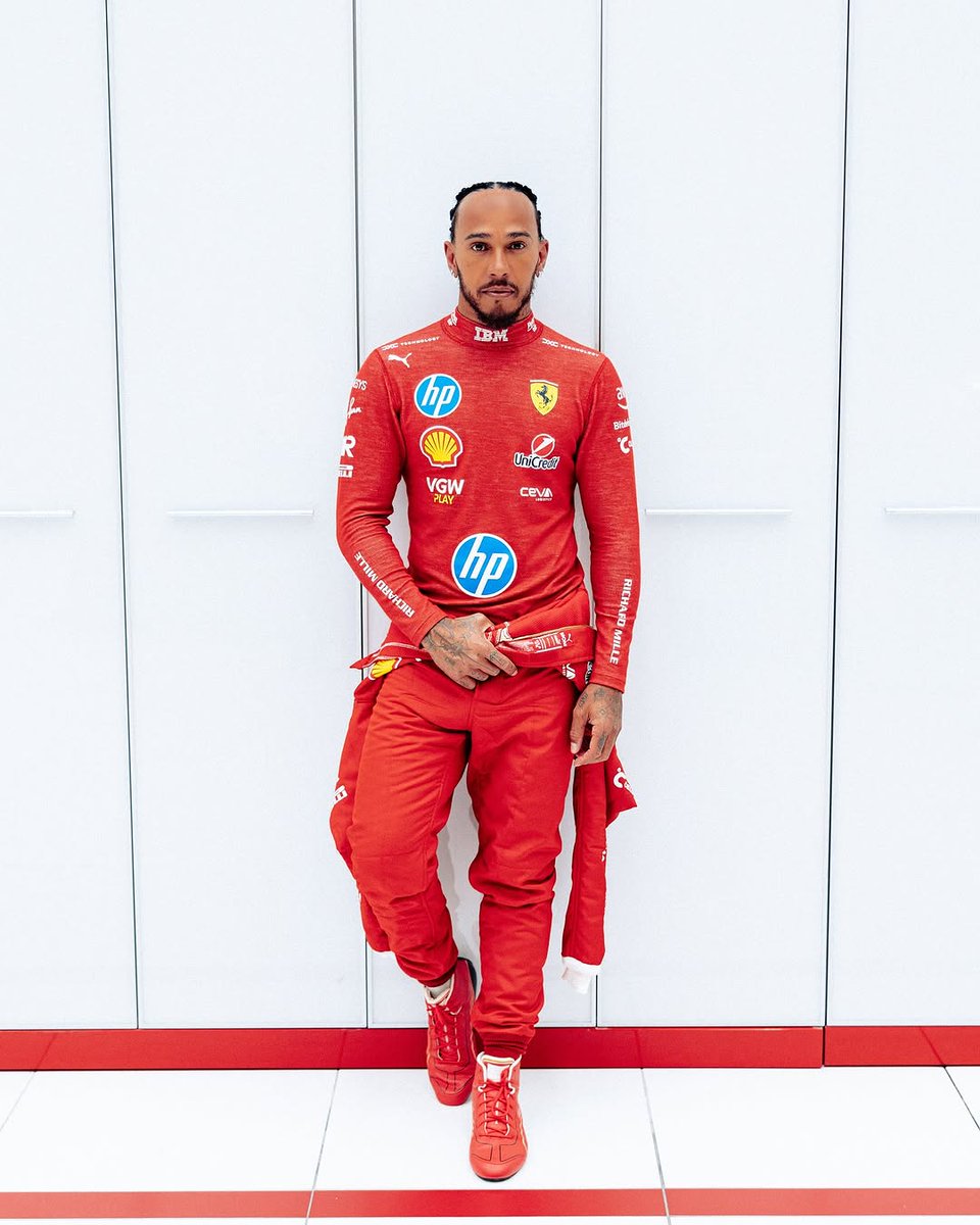 RED ALERT!!! 🚨😍

#F1 <a href="/LewisHamilton/">Lewis Hamilton</a>