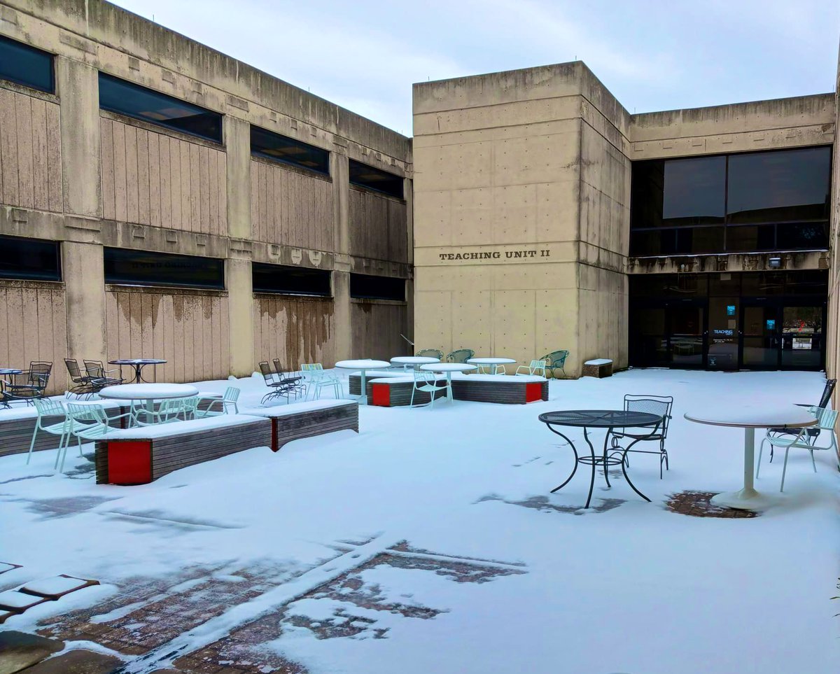 UH Economics (@uh_econ) on Twitter photo A rare day in #Houston when our students are making snow models instead of Economics models ! <a href="/UHouston/">University of Houston</a> A rare day in #Houston when our students are making snow models instead of Economics models ! <a href="/UHouston/">University of Houston</a>