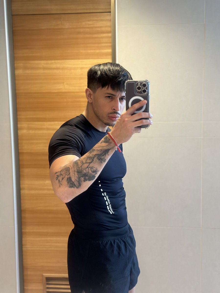Mrfitonly's tweet photo. Se entreno piernas hoy, ¿cuando entrenamos juntos ? https://t.co/vK7wtbIvZl