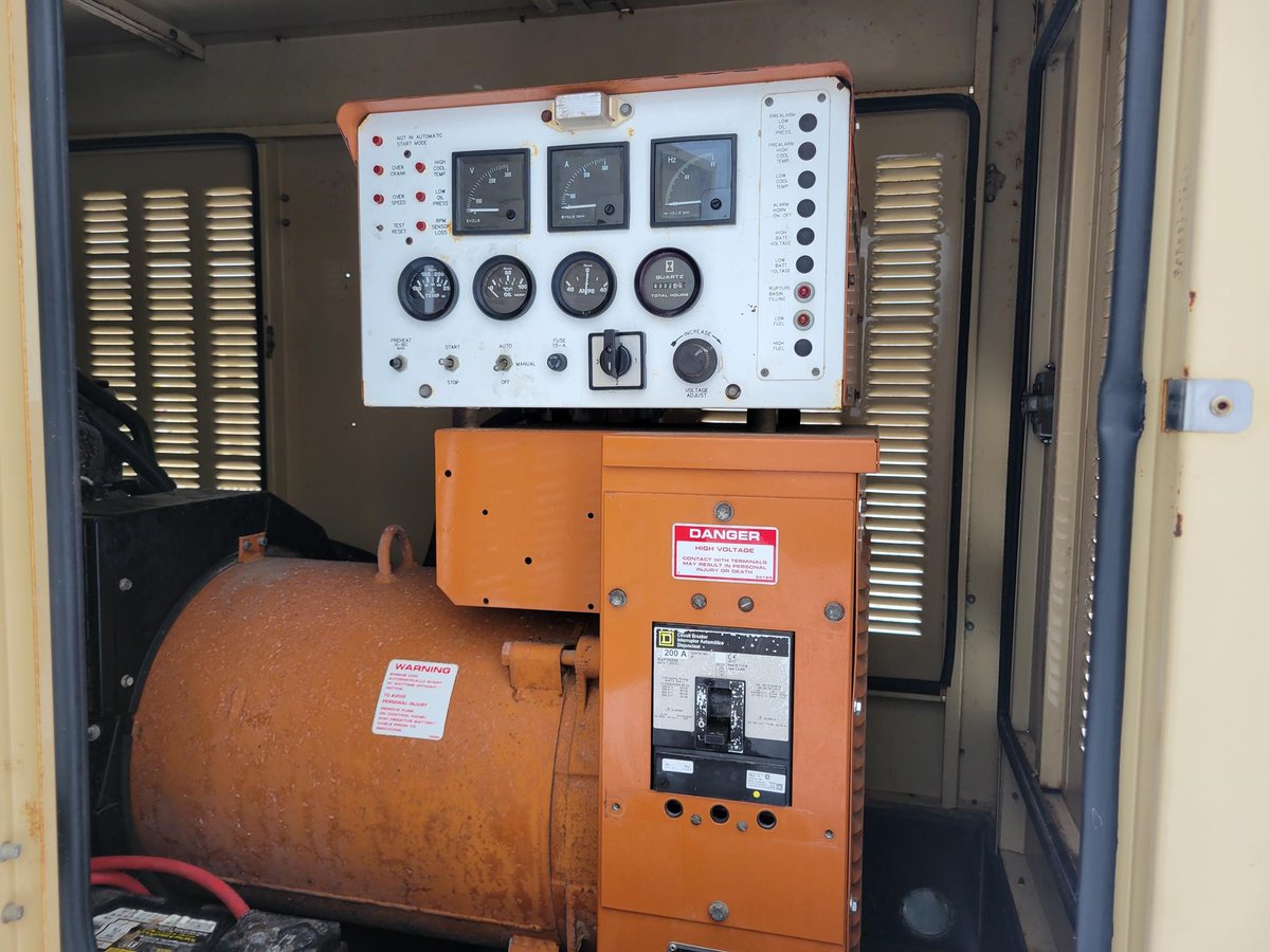 PowerSysToday's tweet image. 💪 𝟐𝟎𝟎𝟏 𝐆𝐄𝐍𝐄𝐑𝐀𝐂 𝟓𝟎 𝐊𝐖 ⚙️

In the market for a reliable stationary generator? Check out the full listing HERE 👇
🔗 ow.ly/xvH350UJxBf

Other Details:
⏳336 Hours
✅ Single Phase
⚡ 120/240V

#GeneratorsForSale #StationaryGenerators #HeavyMachinery #PST