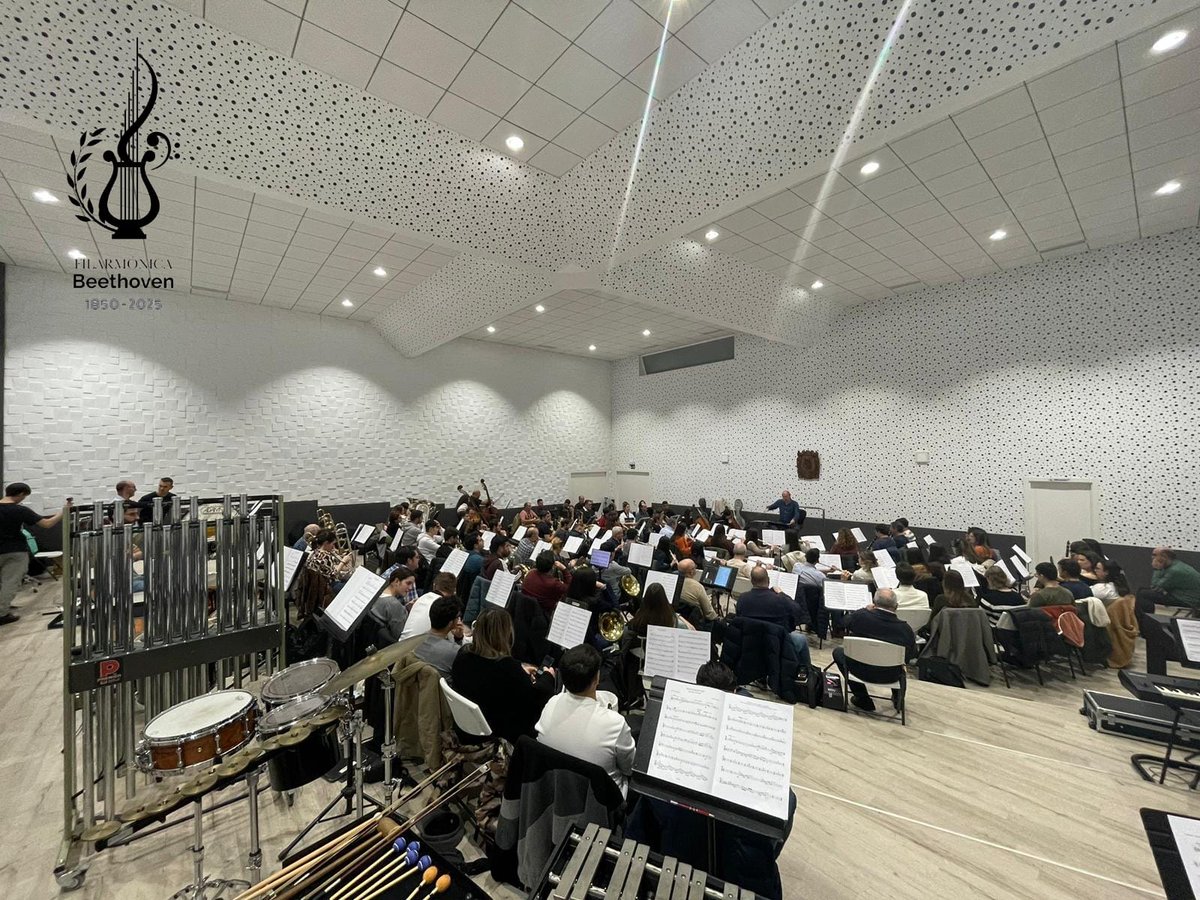En este año tan especial como es el 175 aniversario de la Filarmónica Beethoven, seguimos ensayando para poder llevar a cabo todos los proyectos programados con el resultado que la situación requiere 🎼🎶🎵💪🏻💪🏻
#BMFB #175aniversario #thetearsofflowers