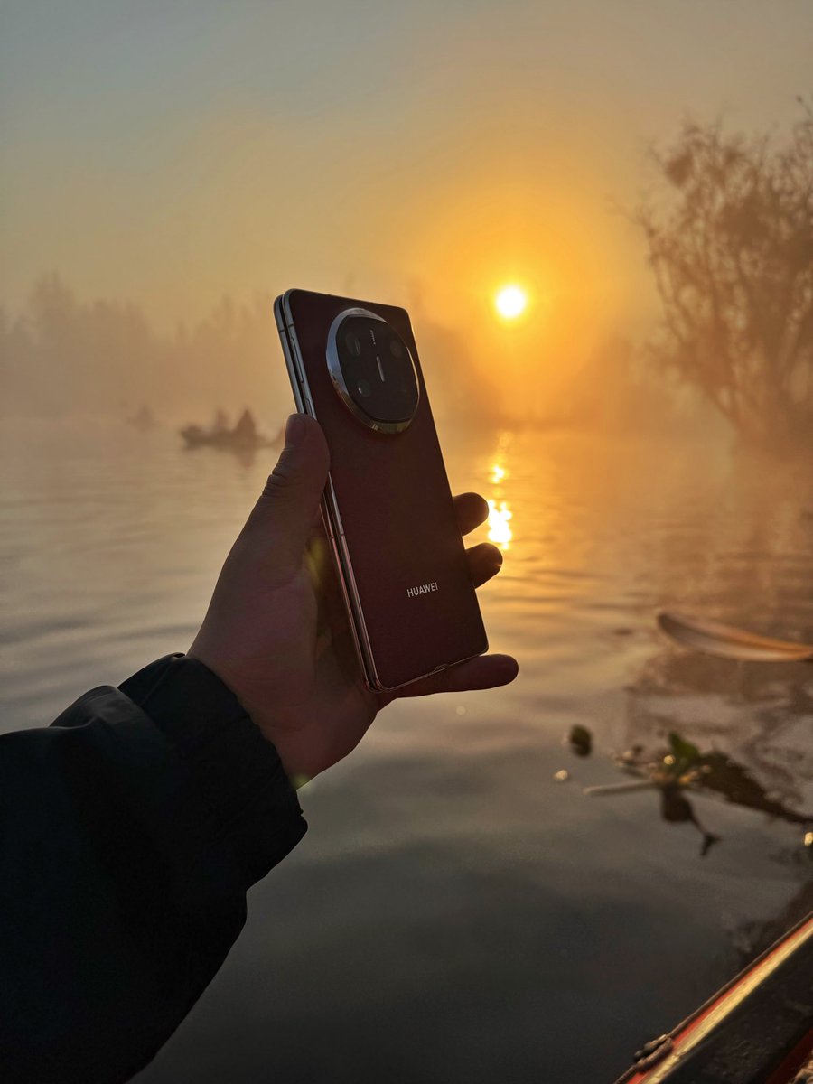 Charlypi tweet media