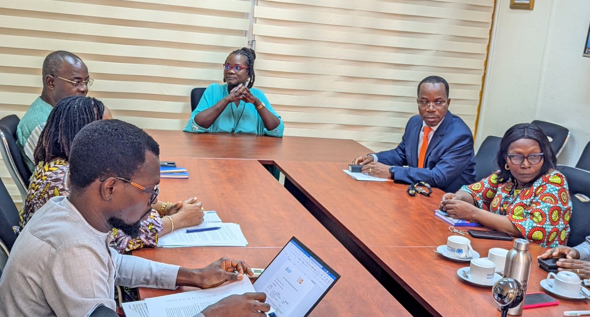 Signature ce jour d’un Mémorandum entre <a href="/unfpa_benin/">UNFPA Bénin CO</a> et #PAM.
Parce que chaque enfant mérite de grandir en sécurité et d’avoir une alimentation saine, cette collaboration vise à nourrir à la fois le corps et l’esprit des adolescent.es à travers des séances ludiques