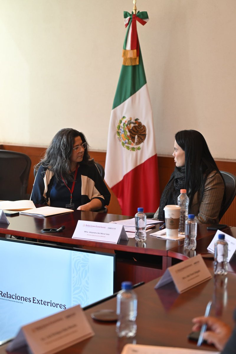 Alejandra Del Moral tweet media