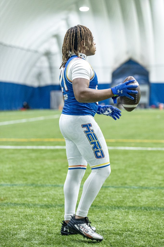 Nasirj27's tweet image. Foot on the gas, slow up for what? #FTOS #Octane #RB2028 #GCFootball