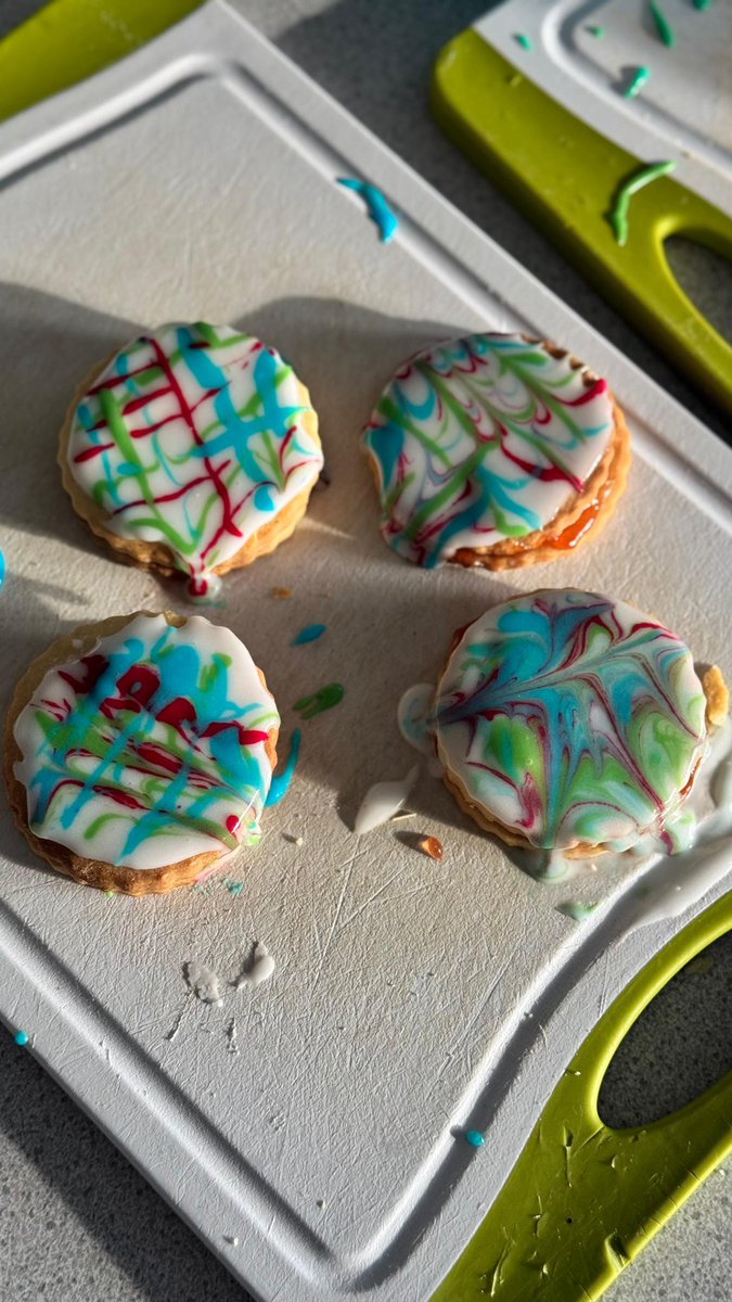 PrestonLodgePSF's tweet photo. In preparation for Burns Night some of our young people created tartan empire biscuits today 🍪 🏴󠁧󠁢󠁳󠁣󠁴󠁿 https://t.co/JbngumyRxF