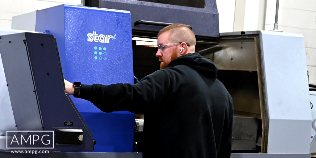 AMPG_USA's tweet image. Need a precision #fastener? Let our team put their expertise to work for you! Our team possesses years of experience in CNC programming, setup, and operation, ensuring maximum efficiency and accuracy.

#cncmachining #precisionmanufacturing #skilledmachinists #engineering