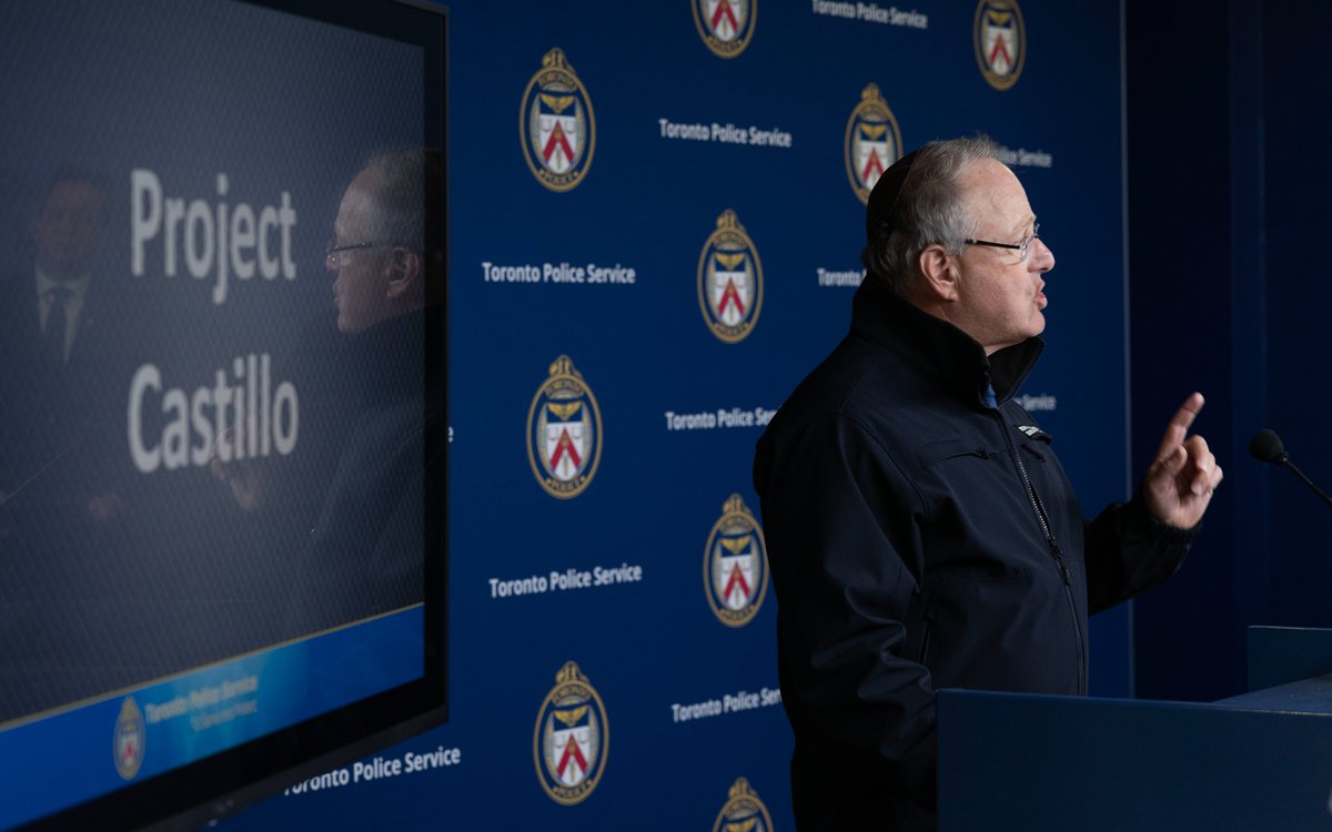 TorontoPolice's tweet image. The TPS Drug Squad Major Projects team seized 835 kg of cocaine valued at $83 million, with critical support from @YRP, @CanBorder, @RCMPONT and @ONsafety  CISO. Disrupting organized crime networks continues to be a priority to keep our streets safe. 

tps.ca/media-centre/s…