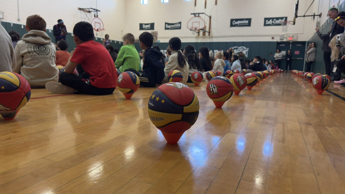 HCluzetBCSD's tweet photo. Thank you to @HarlemWizards for the fun assembly! I can’t believe we have raised over $29,000! @brewsterschools https://t.co/1hTiE46wIK