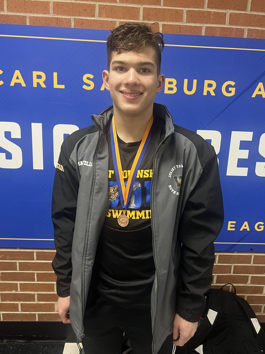Elliot Martillo got 4th overall in the 100 fly at the Sandburg Invite! Great job Elliot.