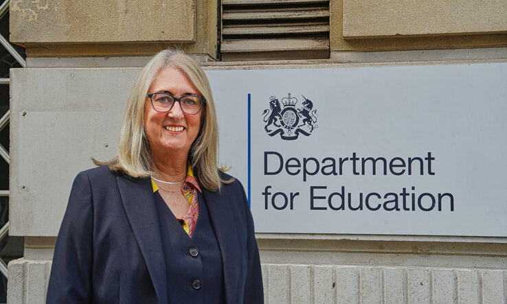 Jacqui Smith rules out ‘injection of public money’ into universities.

Long-term review of HE funding in England, due this summer, will not move away from system reliant on tuition fees, says minister.

researchprofessionalnews.com/rr-news-uk-pol…