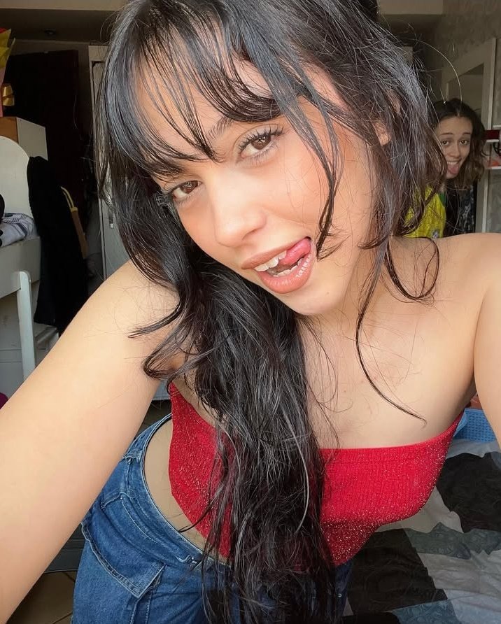 Jô Lagos - deslog (@rchb0i) on Twitter photo 