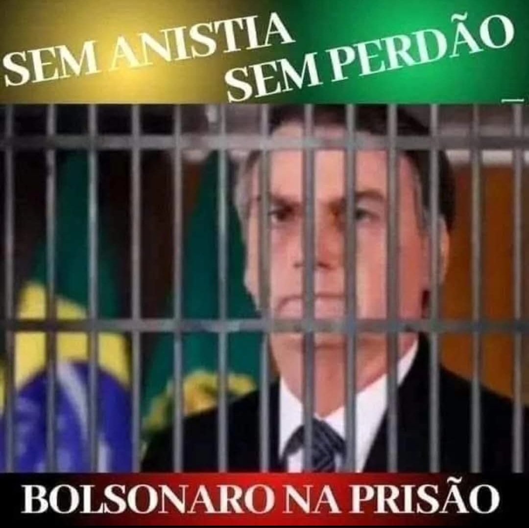 Rodrigo_Mario's tweet photo. @LeninhaLopes77 Aqui no Brasil Bolsonaro fugiu com medo de ser preso, mas este ano ele vai parar atrás das grades https://t.co/ORhKqkf650