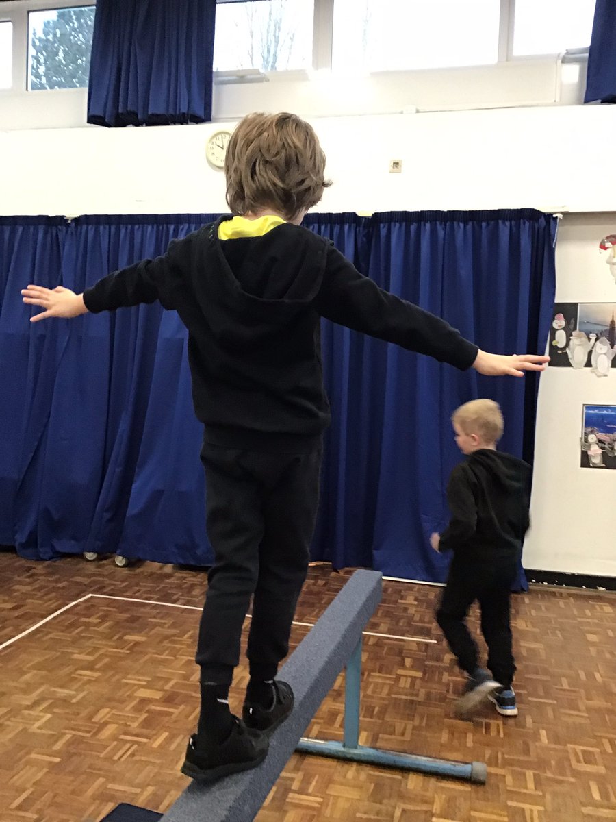 Y2Gayton's tweet photo. Fantastic dynamic balance on a line today in our Year 2 PE lesson. Not even a wobble from these fantastic gymnasts as they focussed on their posture and technique. @GaytonPrimary @Y5Gayton https://t.co/LPvwf5hURG