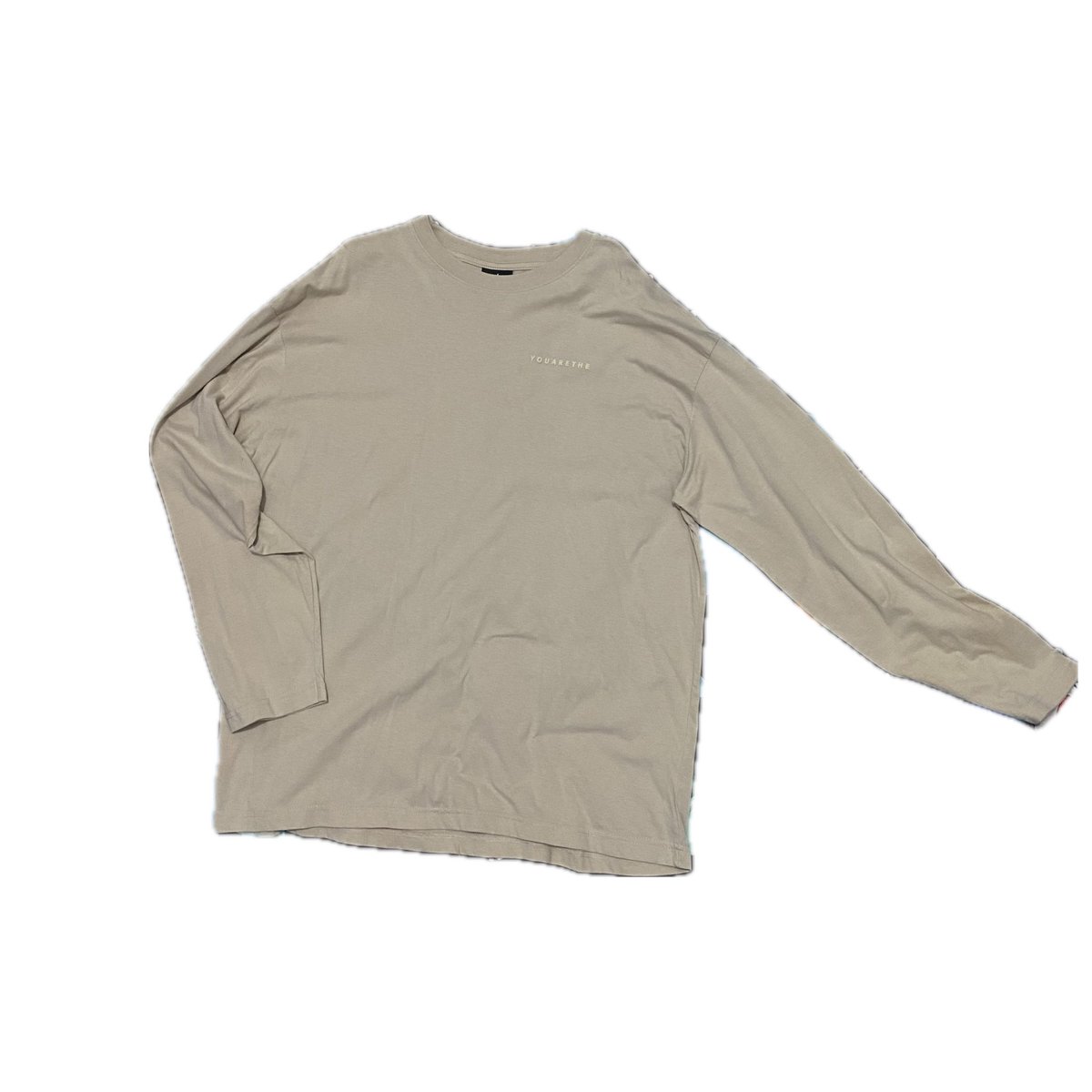 dyyvida's tweet photo. พร้อมส่ง
เสื้อsweater มือสอง 
oversized 
Price : 60 ฿
shipping : 35 ฿ 
#ส่งต่อเสื้���ผ้า #ส่งต่อเสื้อผ้ามือสอง #ส่งต่อเสื้อผ้ามือ2 #เสื้อผ้ามือ2 #เสื้อผ้ามือสองสภาพดี #เสื้อผ้ามือสอง #เสื้อมือสอง ##ส่งต่อurthe #เสื้อurthe #urthe #เสื้อsweater #เสื้อกันหนาวมือสอง https://t.co/ChSPG2Px4f