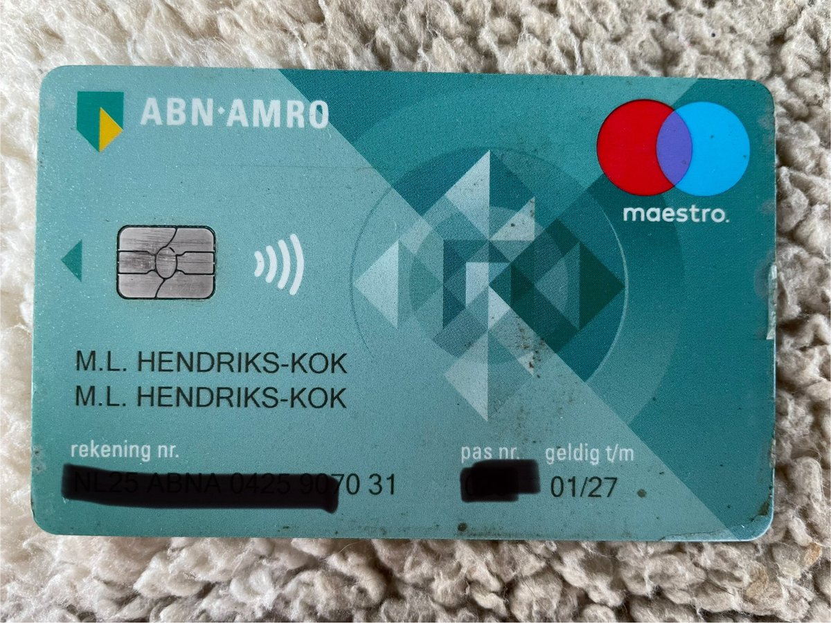 Pinpas gevonden in de omgeving van parkeerplaats Dirk in Emmen.. delen = graag!