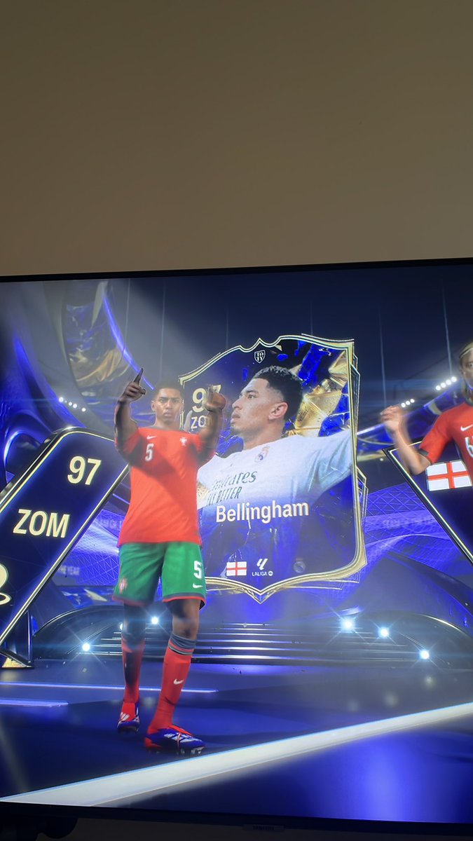 alex974241's tweet photo. @FUT_Rory https://t.co/zKpEjH9zWq