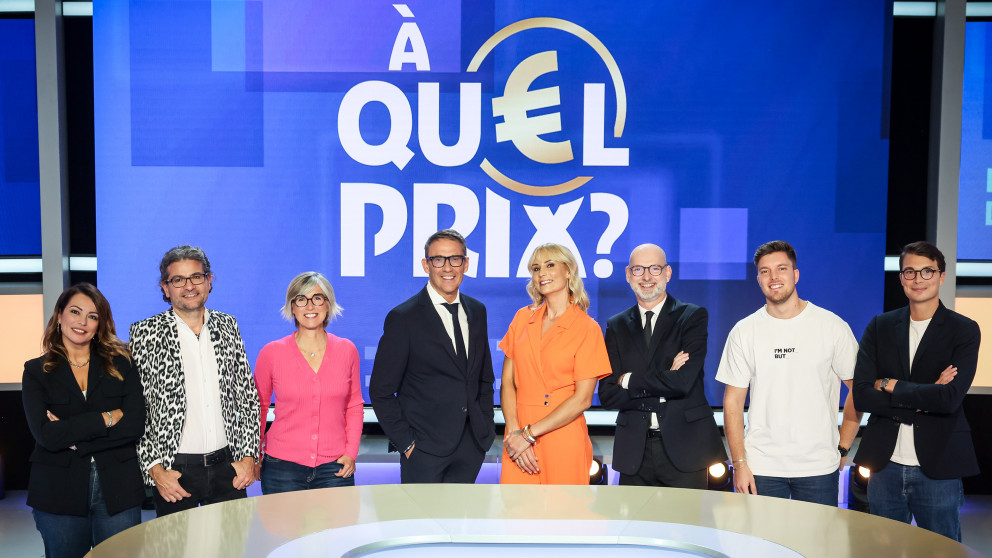 NMalaboeuf's tweet image. Nouveau programme pour @courbet_julien le lundi 10 février à 21H10 sur @M6 : #ÀQuelPrix avec une équipe d’experts qui passera au scan et décryptera les produits de grande consommation, afin de mieux consommer tout en gagnant en pouvoir d’achat !