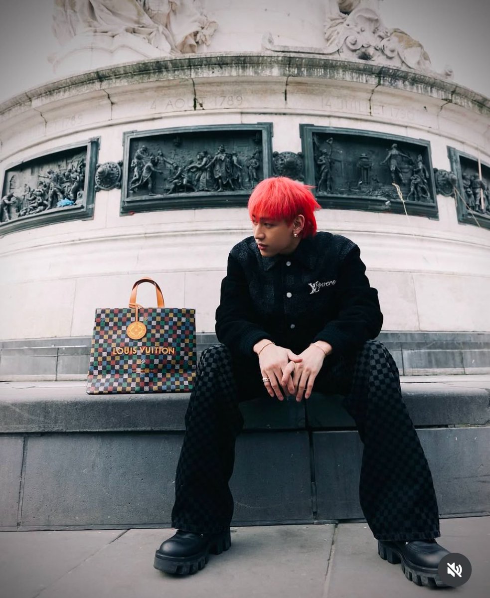 1A_Mayleficent's tweet photo. ฝากรีค้าบบ 🙏🏻 
ขอคนเล่นกิจนี้สำหรับทีม X และ IG อ่านกติกาดีๆ น๊าา 🏆
Paris Fashion Week 2025 มาเพิ่มเอนเกจให้เจ้าแบมกันค่ะ สุ่มแจก 5 รางวัล

1.Redmi Note 14 Pro+ 5G (ไม่มีการ์ดพิเศษ)
2.ศรีจันทร์ InSkin BamBamBox
3.หม้อเอนกประสงค์ 
4.พาวเวอร์แบงค์+กระเป๋า 
5.ลำโพง+ที่วางมือถือ+กระเป๋า 

กติกา
กด ❤️ / รี / เมนชั่นติดแท๊ก 👇
#BamBamxLVMenFW25
หรือ แคปหน้า IG ที่โพสหรือแชร์สตอรี่แท๊ก BamBam และ LouisVitton ให้เห็นชื่อแอค ใส่ไลน์น้ำแอค IG มาในเมนชั่นค่ะ

สุ่มวันที่ 23 ลุยดิค้าบบบ 🔥🔥