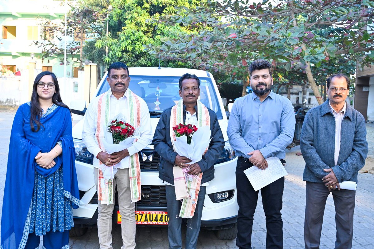 Ganjam_Admin's tweet image. Mr. Tuna Jena and Mr. Sanat Kumar Nayak  have been nominated as &quot;Special Guests&quot; to witness the Republic Day Celebration at Kartavya Path, New Delhi—a proud moment for all.
#JJMSpecialGuests , #RepublicDay2025 , #RDP2025, #JalJeevanMission