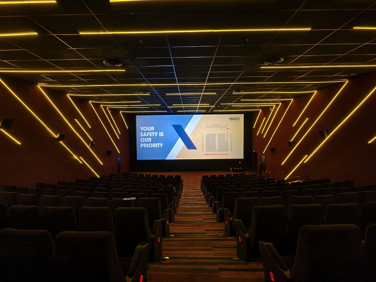 rahool360's tweet photo. #AmpliX technology used at INOX Megaplex Malad for enhanced experience. I just want this megaplex copy pasted to Kochi or even to every Major City. So many diff formats under a single Plex is just mad 🔥🔥 #mx4d #onyxdiner #imax #insignia #kiddles https://t.co/EWAkwLuDeC