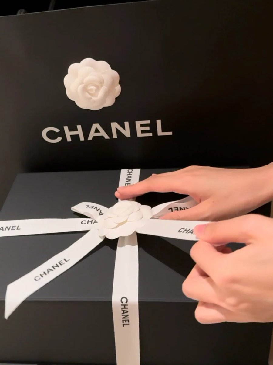 Discover novelty and experience different surprises and joy.