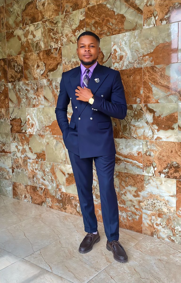 verysoftguy's tweet photo. @itsSh0la Let this do the talking 🪡 I’m the tailor that tailors for classic men. https://t.co/BegU9iulwb