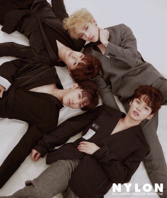 userlinoring's tweet photo. this insanely gorgeous non-00z photo https://t.co/5dIVfXhwnQ