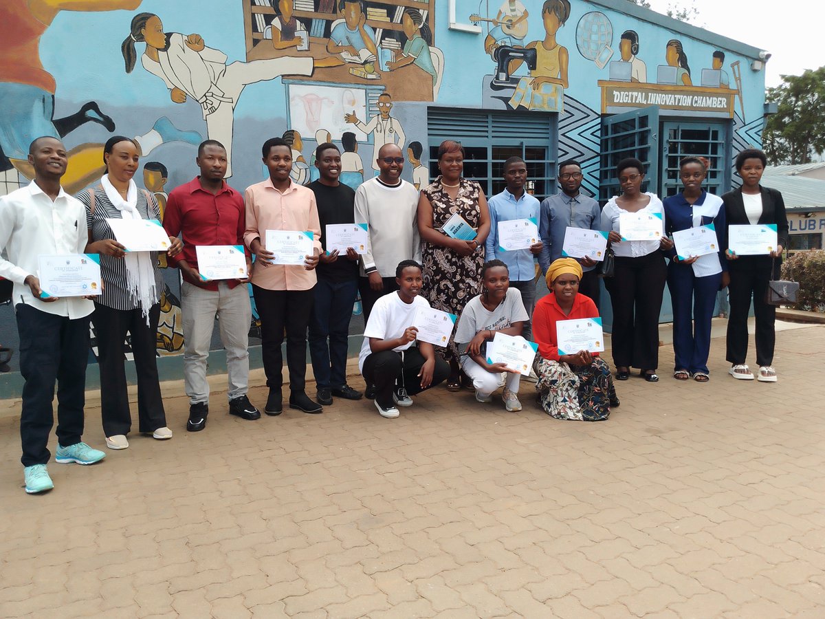 RusineAlexis's tweet photo. NAWE HANGA AGASHYA . Today on 21.1.2025, a MoU was signed between CLUB RAFIKI and Centers of Creativity and Innovation Ltd-CCI with the purpose of equipping youth with creativity and innovation skills required to succeed in their career. Together for a creative young generation. https://t.co/NAutrmQgKo