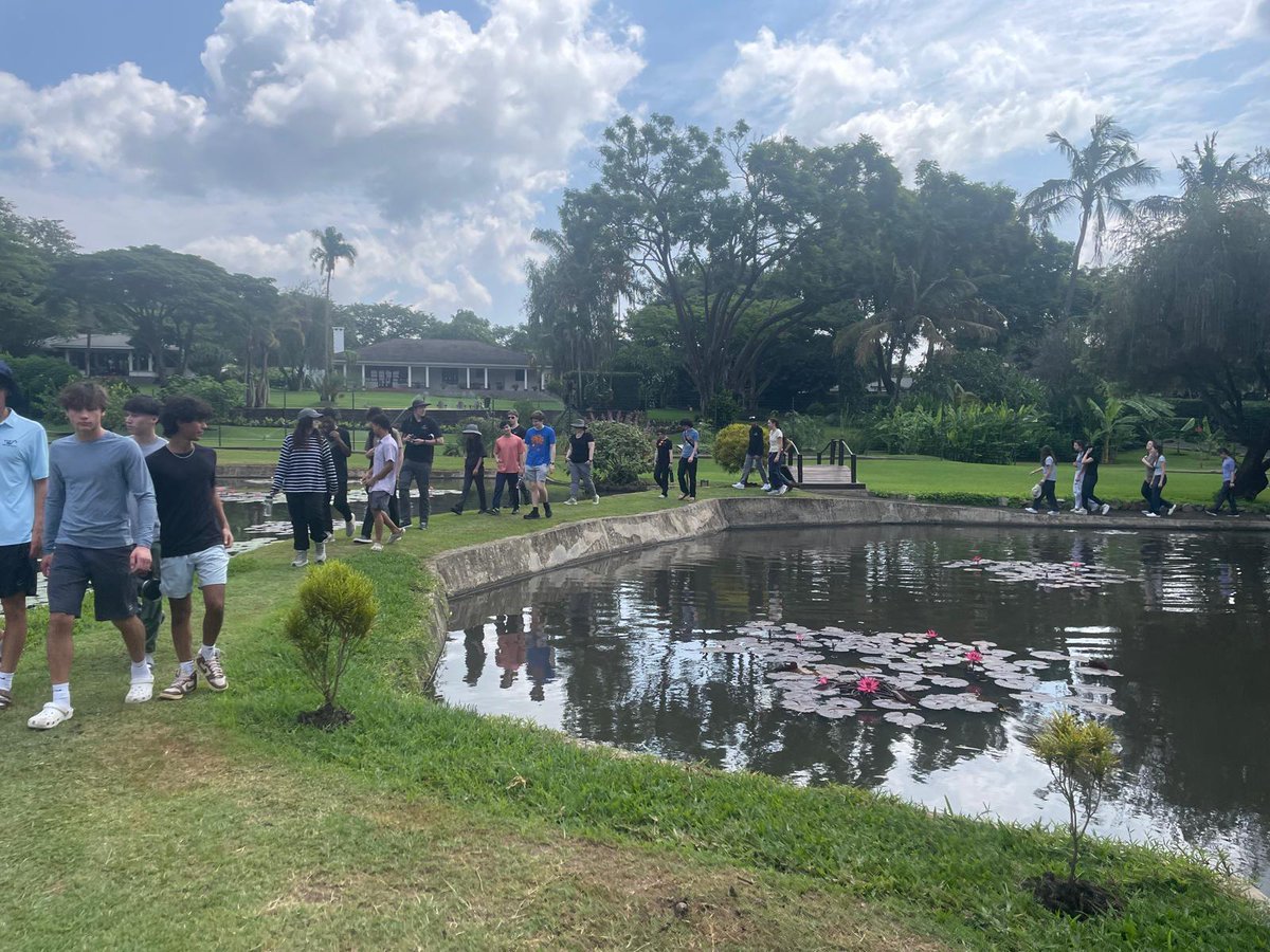 BISCSouthLoop's tweet image. The Year 12 Tanzania adventure is underway! 🌍 This service trip will provide our students with invaluable life experiences and the opportunity to grow beyond the classroom.
#CreateYourFuture #Collaborative #BISCSLCommunity #Curious #BulldogStrong #NordAngliaEducation