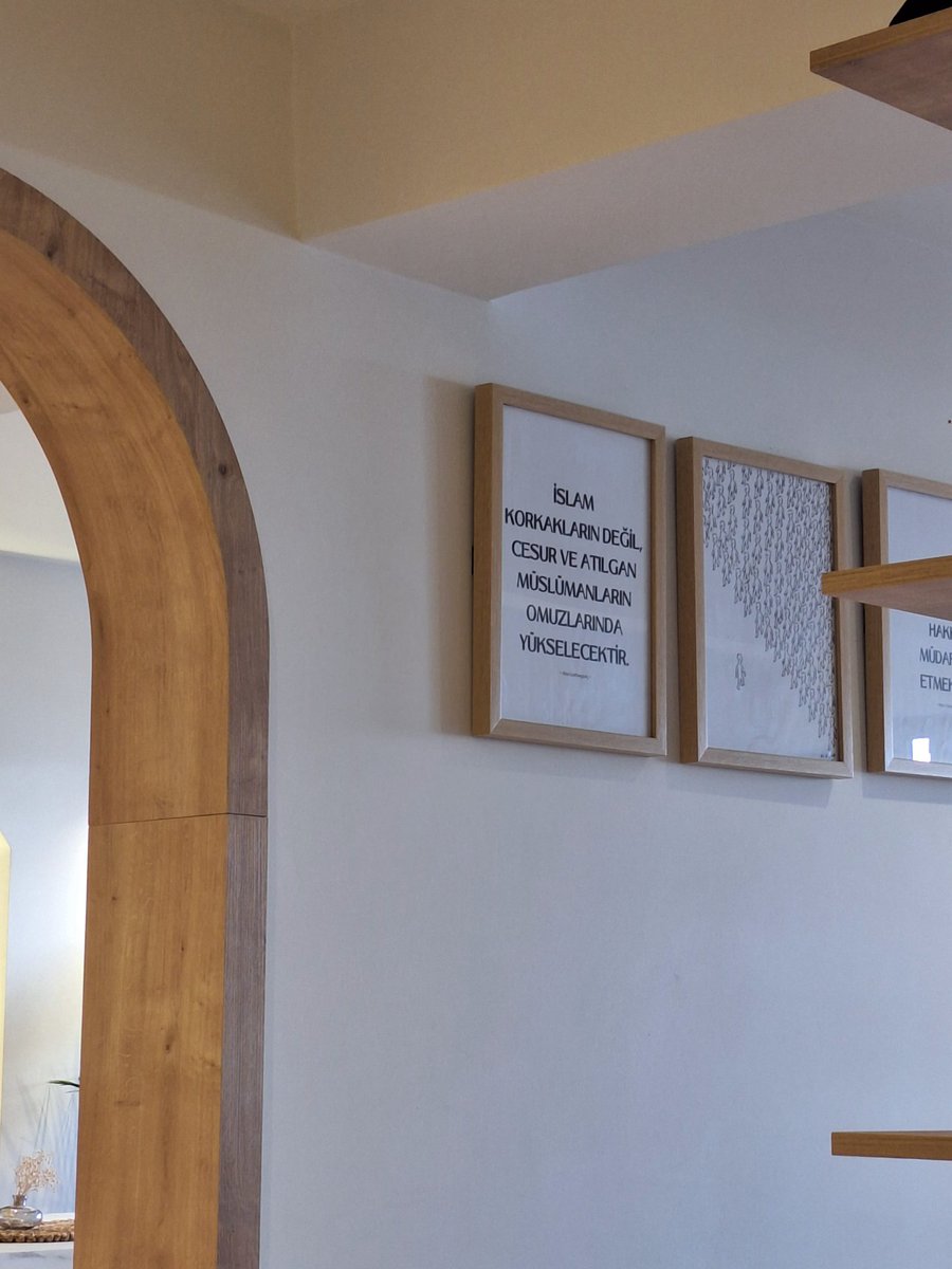 İslam korkanların değil, cesur ve atılgan Müslümanların omuzlarında yükselecektir .☝🏻