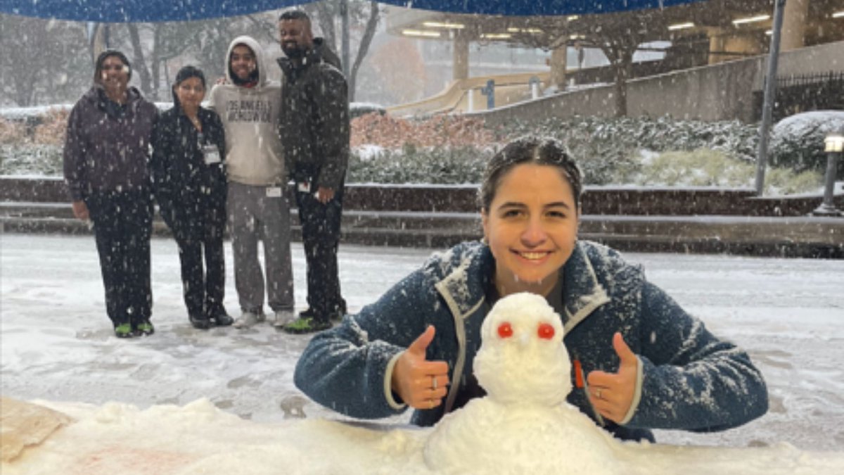 It’s a snowy day here in Houston, and our employees are enjoying seeing MD Anderson blanketed in snow. Thank you to the 2,059 employees on our ride-out team who are staying on site at our Texas Medical Center Campus to care for our patients and our facilities. #EndCancer