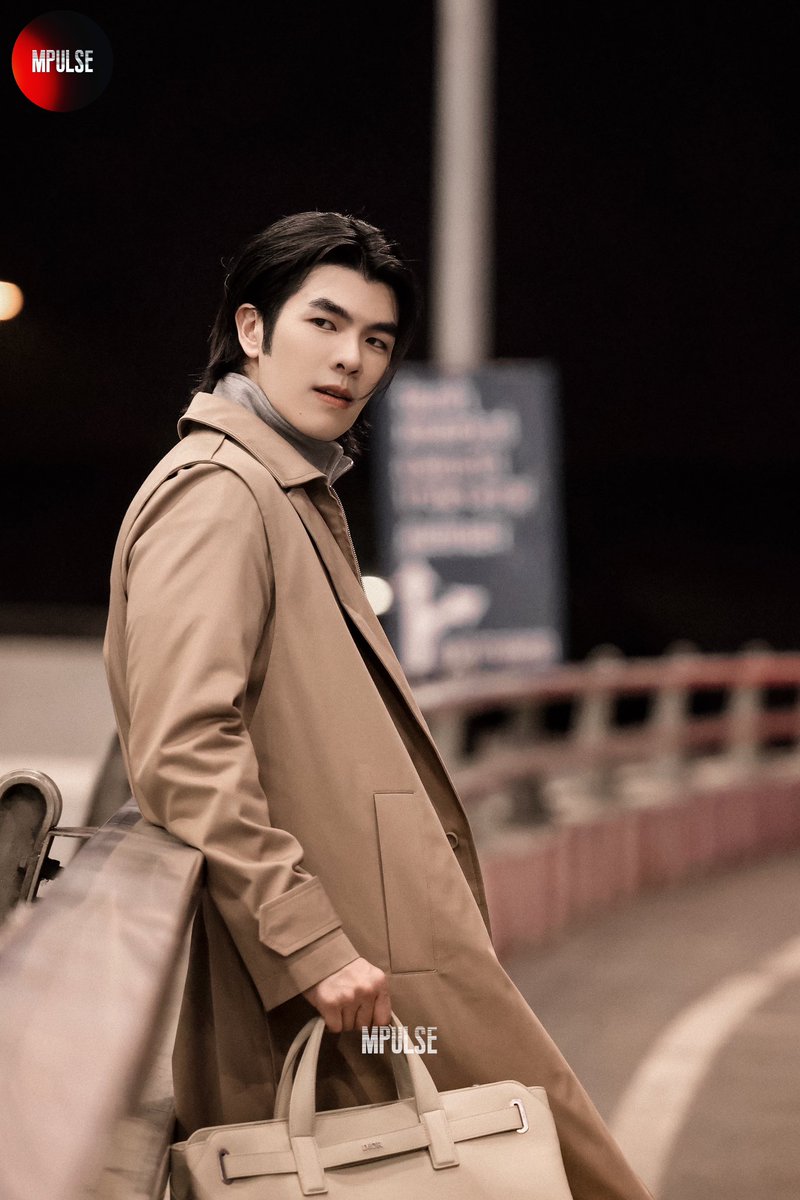 mpulsemileapost's tweet image. 𝟐𝟓𝟎𝟏𝟐𝟏 ✈️🇫🇷

MILE AIRPORT LOOK

#MileApoFlytoDiorWinter25
#MilePhakphum @milephakphum