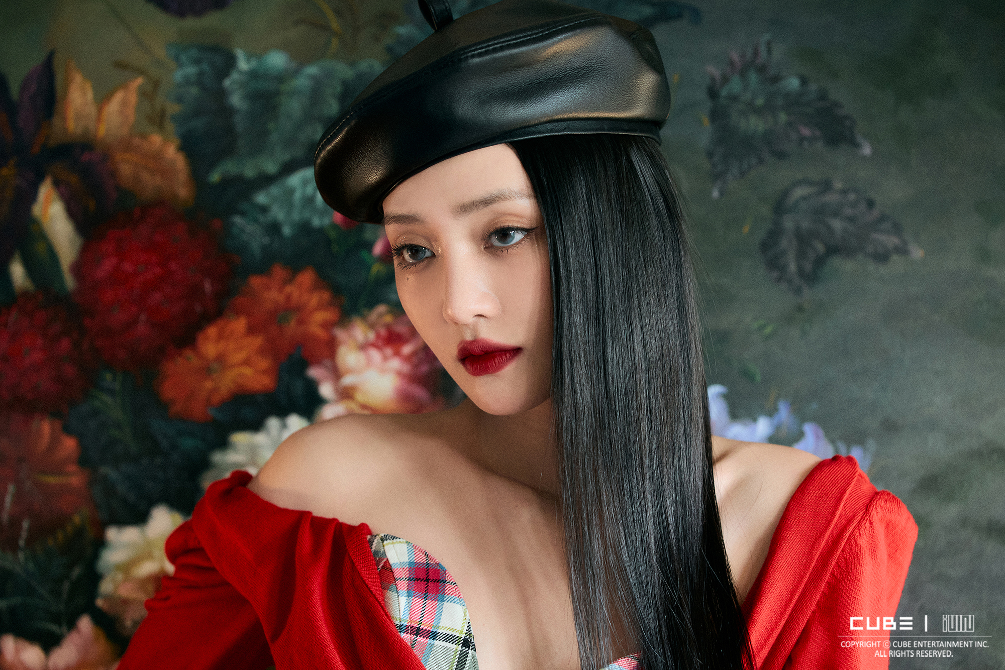 低価格の G)I-DLE ミンニHERS ポップアップ トレカ付